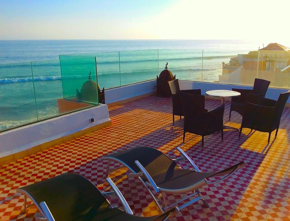 Bouad Seafront Apartments & Rooms Тагазут Номер фото